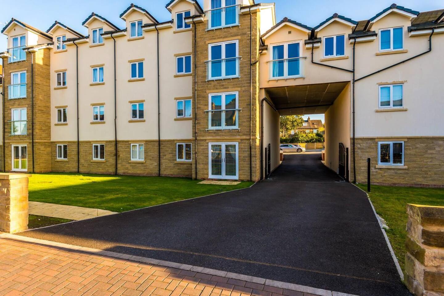 Stunning 2Bedroom 2Bathroom Apt With Parking Space Sheffield Exterior foto