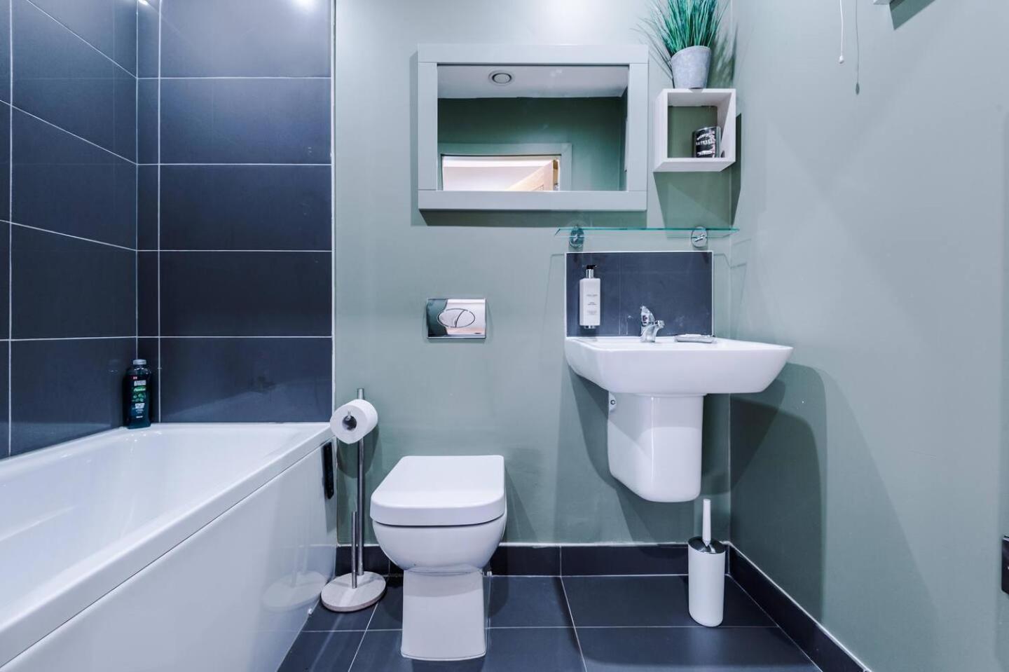 Stunning 2Bedroom 2Bathroom Apt With Parking Space Sheffield Exterior foto