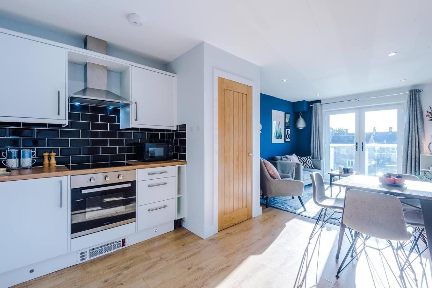 Stunning 2Bedroom 2Bathroom Apt With Parking Space Sheffield Exterior foto