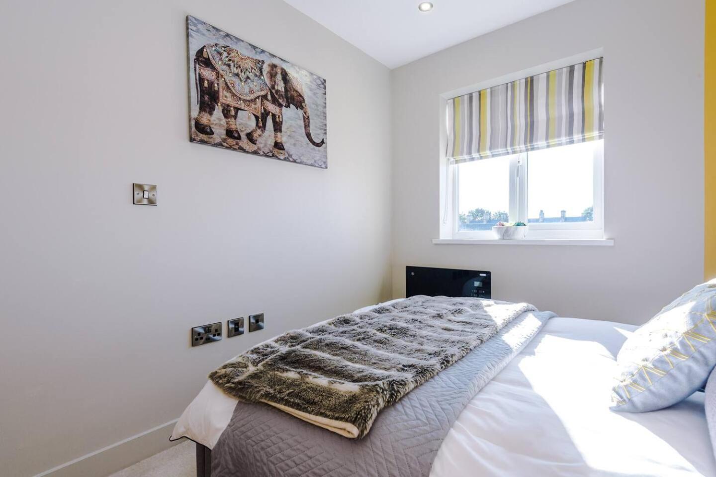 Stunning 2Bedroom 2Bathroom Apt With Parking Space Sheffield Exterior foto